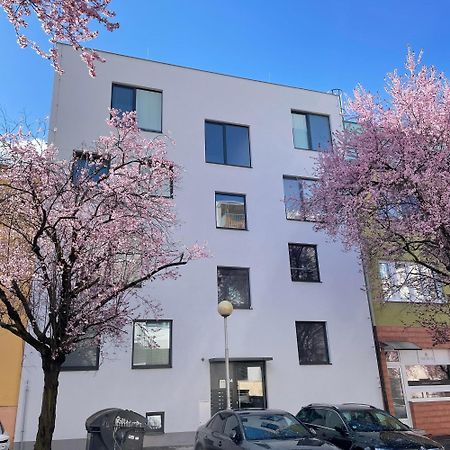 Apartman Sadova Zlín Екстериор снимка